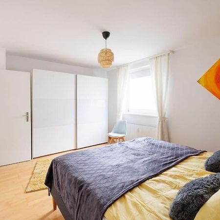 New! Cozy & Lovely Home In The 3Rd District Виена Екстериор снимка